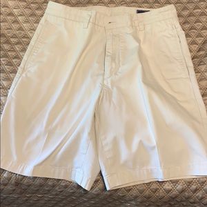 Men’s vineyard vines shorts
